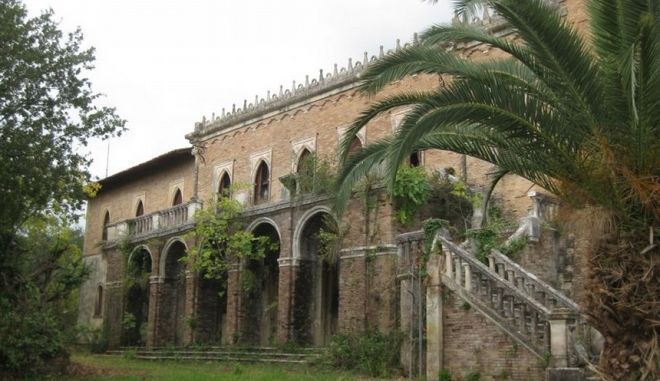 Το ιστορικό Castello Bibelli στην Κέρκυρα άλλαξε χέρια