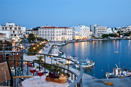 Άδειες για τουριστικές κατοικίες σε Κρήτη, Κάρυστο και Κάρπαθο