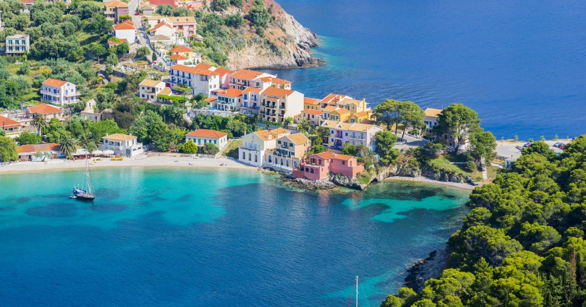 Καλοκαίρι 2019: Δεύτερος καλύτερος προορισμός η Ελλάδα για τους Βρετανούς