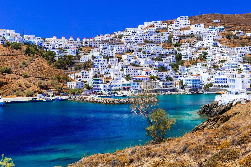 Η La Repubblica «αποθεώνει» τον ελληνικό τουρισμό: ''Το ιδανικό μέρος για διακοπές σε όλο τον κόσμο''